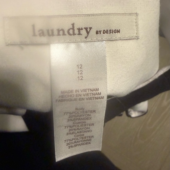 Laundry by Design Black and White Dress Label Detail - Picture 6 of 6